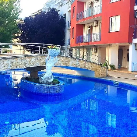 Cozy In The Center Of Sunny סאני ביץ'